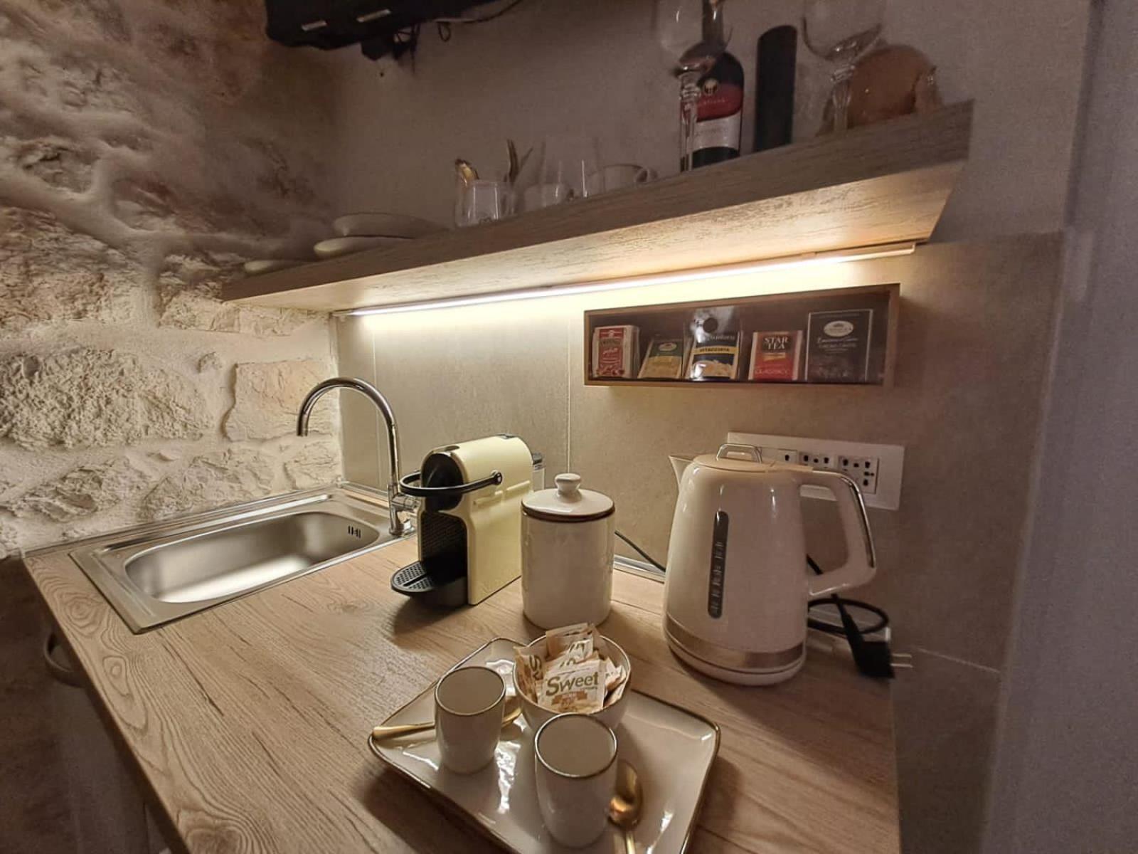 Eureka Luxury Room 奥斯图尼 外观 照片
